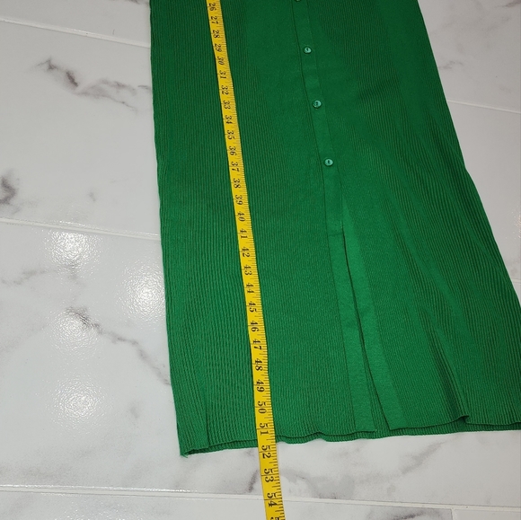 𝅺Vibrant green Shell Sleeve Ribbed Buttons Down Maxi Dress - Picture 13 of 13